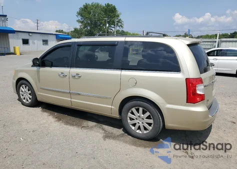 2011 Chrysler Town & Country Touring L from USA, damaged, VIN 2A4RR8DG5BR780096